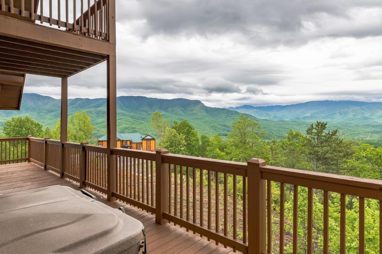 Sky Views - Panoramic Views Cabin Gatlinburg Exterior foto
